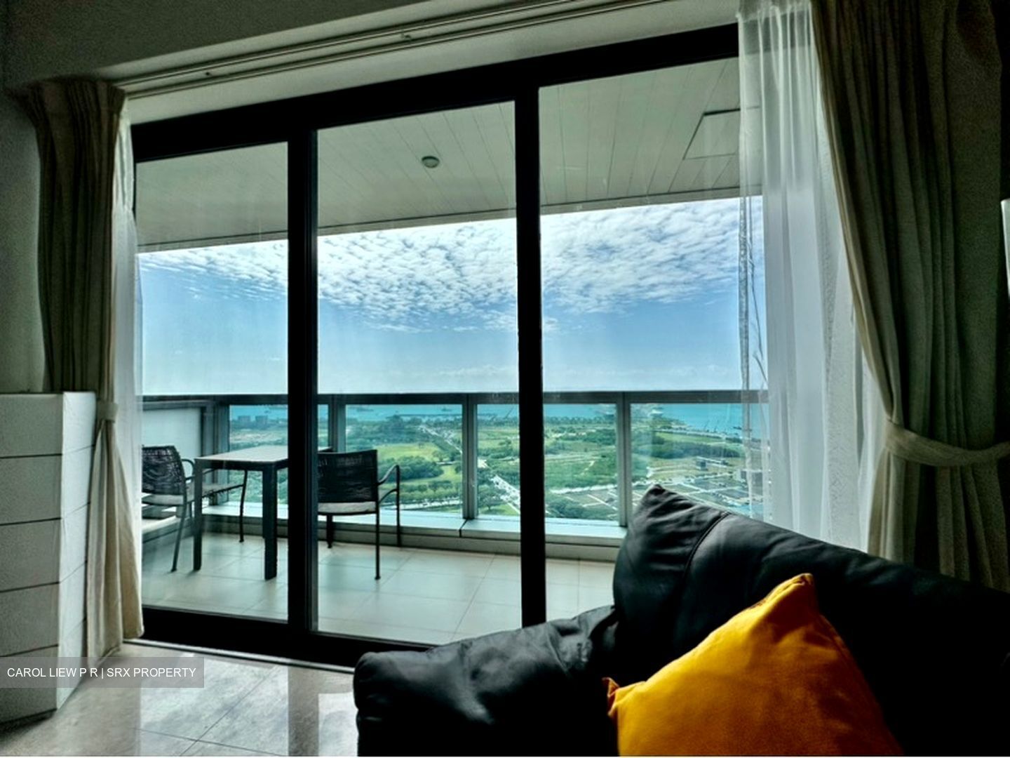 Marina Bay Residences (D1), Condominium #596518231